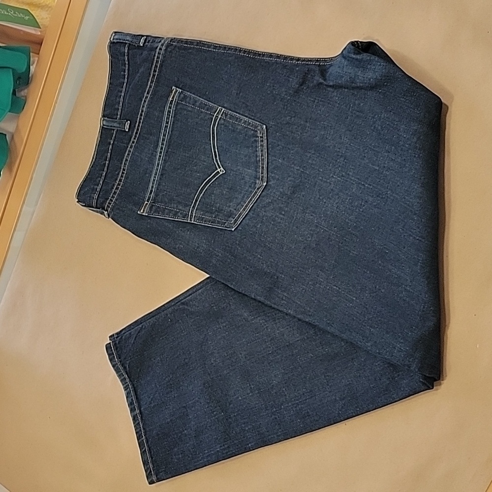 Levi's 541 Athletic Taper Jeans, Size 40x30, Dark Wash, Gently Used Condition